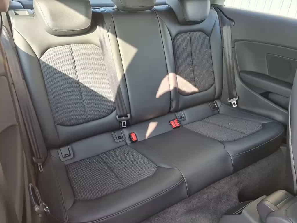 Audi A3 ambiente/1.Hand/Scheckheftgepflegt 03/2015-photo-23
