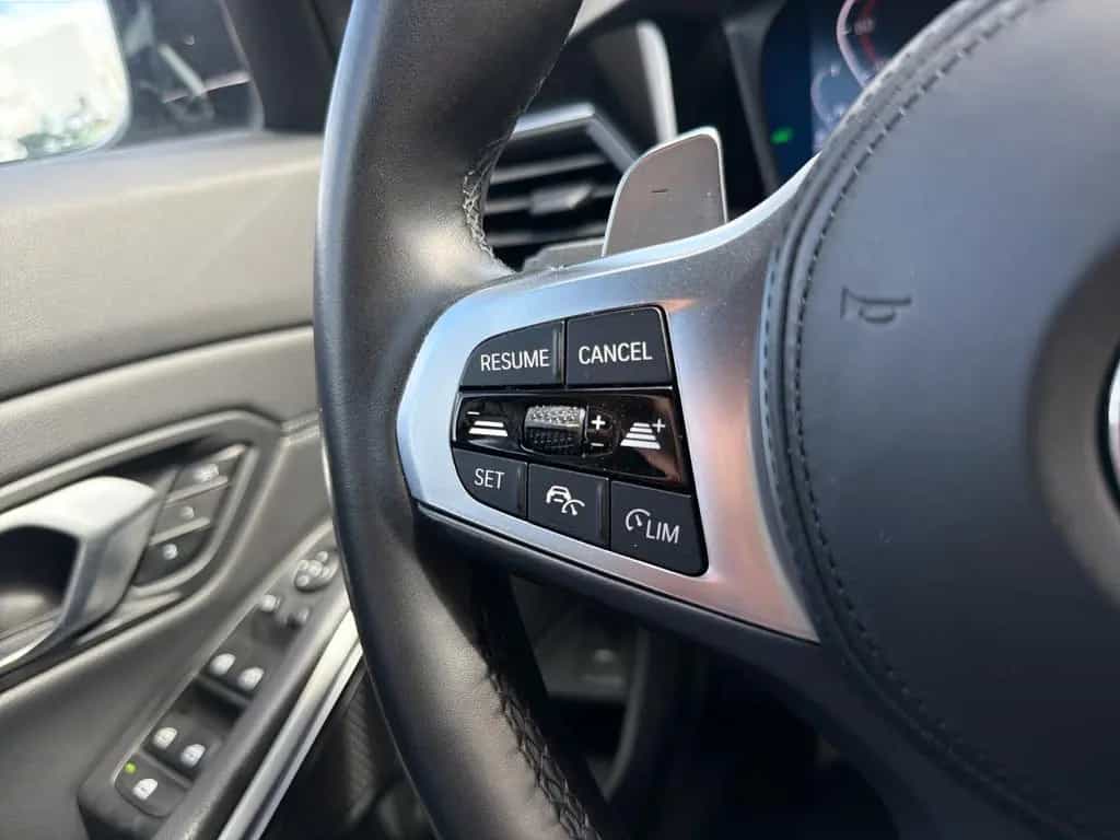 BMW 320 d xDrive M Sportpaket*Laser*Driving Assistant 12/2021-photo-20