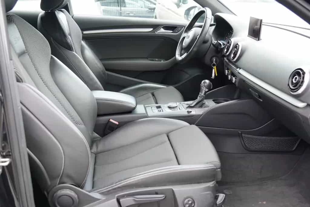 Audi A3 S line Sportpaket MIT 3 JAHREN GARANTIE !!! 11/2012-photo-7