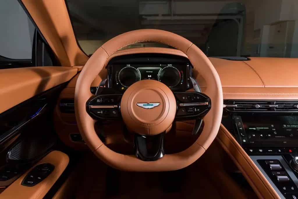 Aston Martin DB12 4.0 V8 null-photo-13