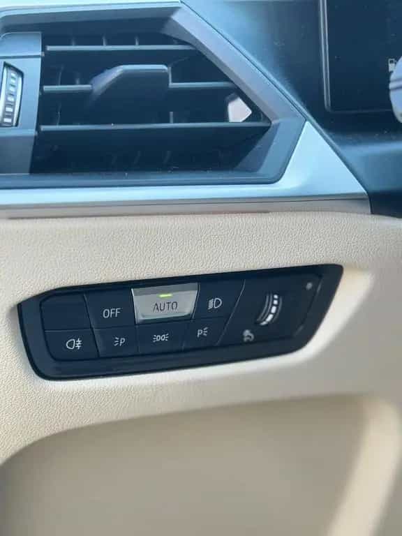 BMW 320 3 Touring 320 d xDrive /Automatik/TÜV BIS 07-27 07/2022-photo-17