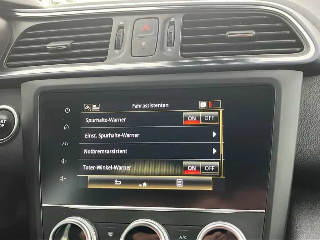Renault Kadjar Limited Tce 140 EDC 04/2020-photo-11