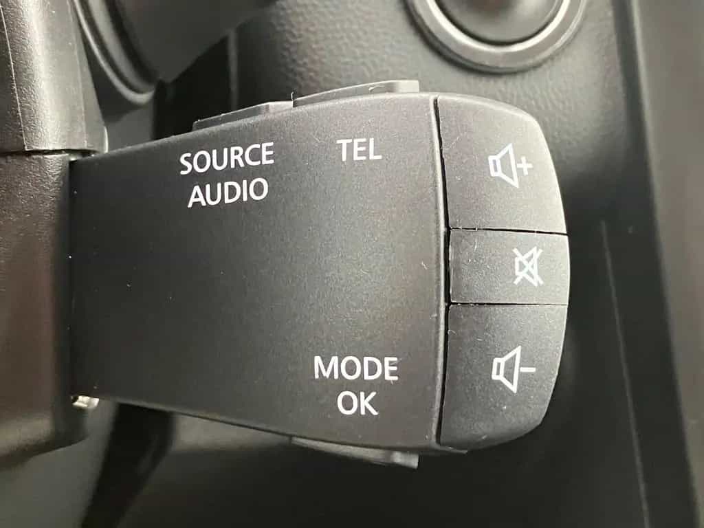 Renault Kadjar Limited Tce 140 EDC 04/2020-photo-16