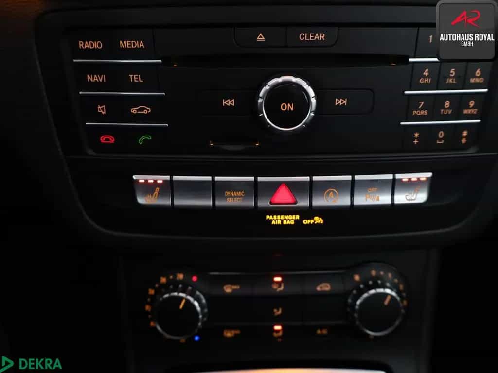 Mercedes-Benz B 180 URBAN PANORAMA,KAMERA,TOTWINKEL,SCHECKHEFT 07/2018-photo-20