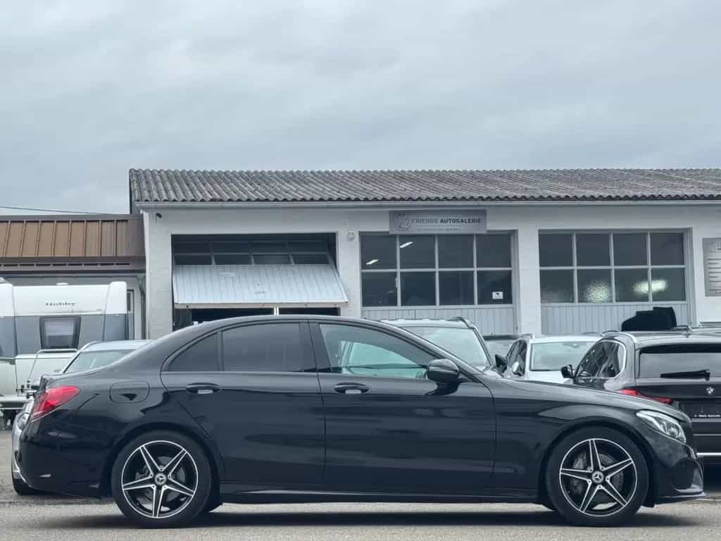 Mercedes-Benz C 180 Lim CGI**AMG LINE**GARANTIE* 09/2016-photo-1