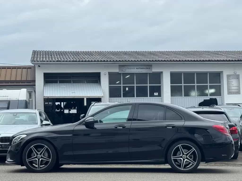 Mercedes-Benz C 180 Lim CGI**AMG LINE**GARANTIE* 09/2016-photo-2