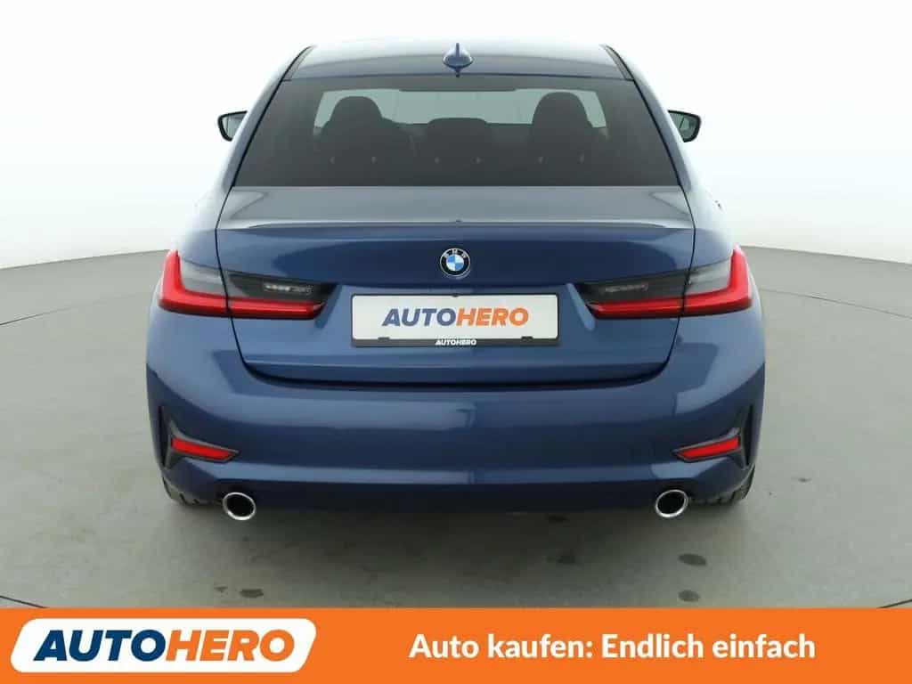 BMW 320 d Mild-Hybrid Advantage Aut.*NAVI*LED*PDC*SHZ 12/2020-photo-4