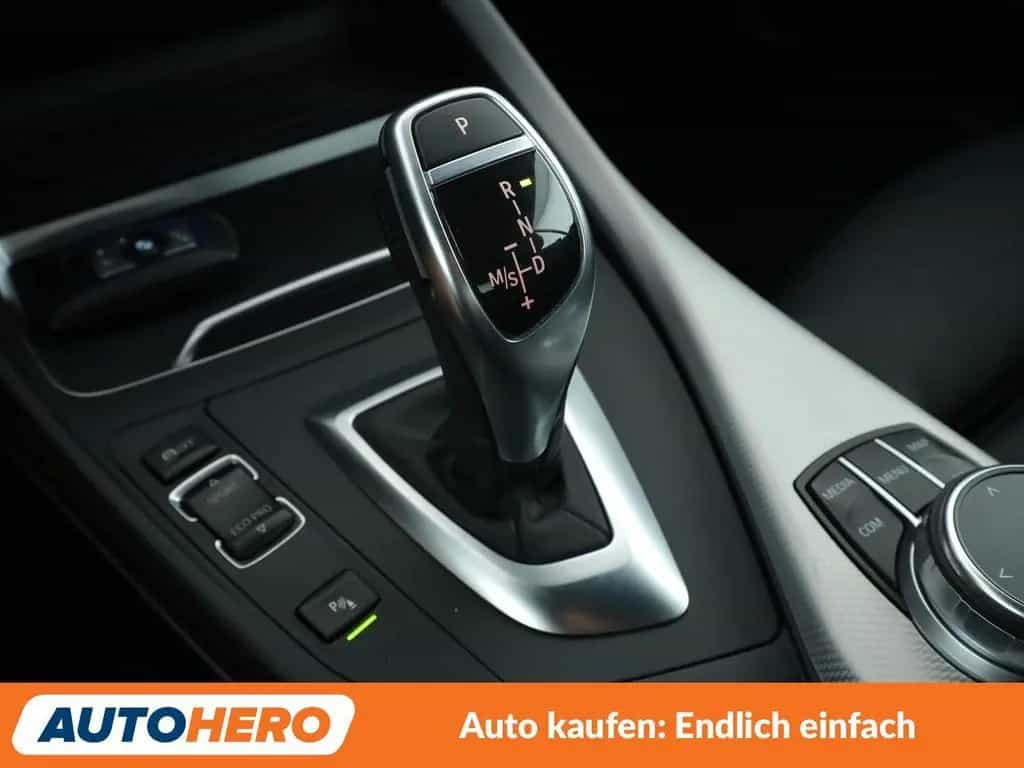 BMW M240i 2er M240i xDrive Aut.*NAVI*LED*ACC*CAM*PDC*SHZ* 02/2018-photo-26