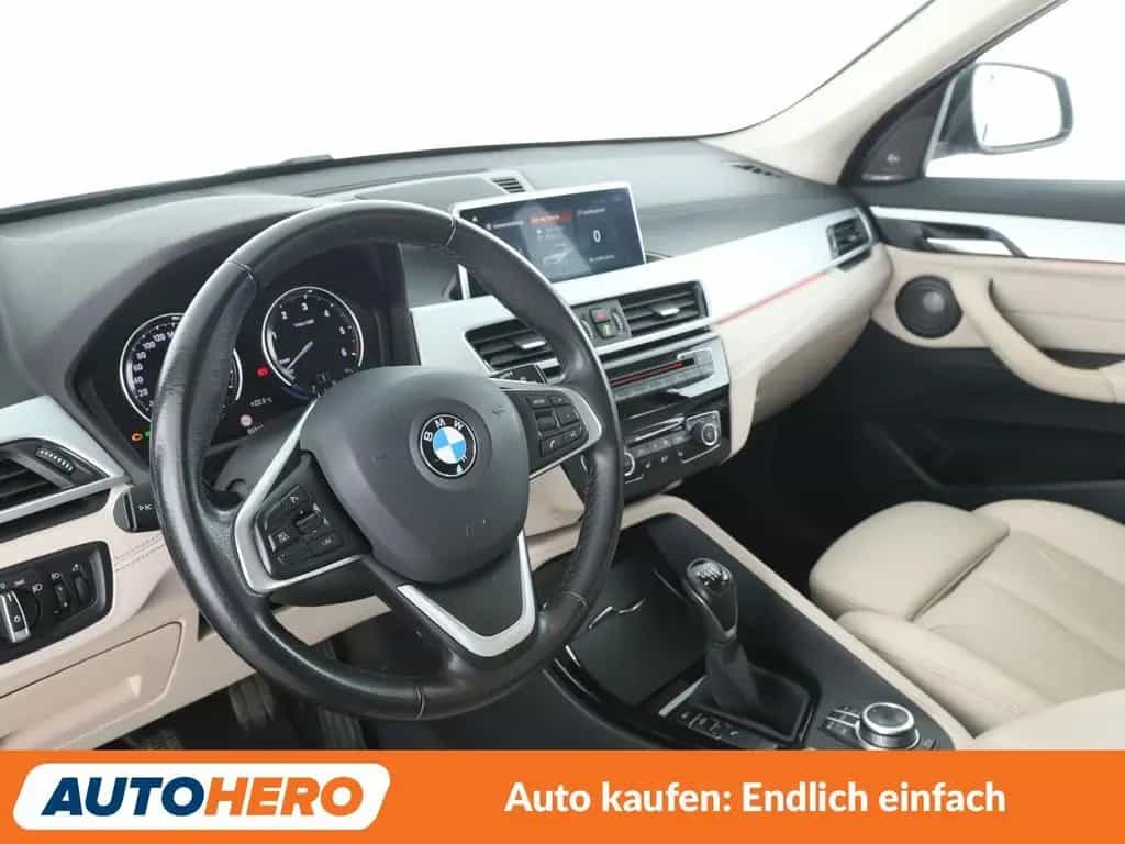 BMW X1 sDrive 18d Sport Line*NAVI*LED*TEMPO*KLIMA* 12/2020-photo-10