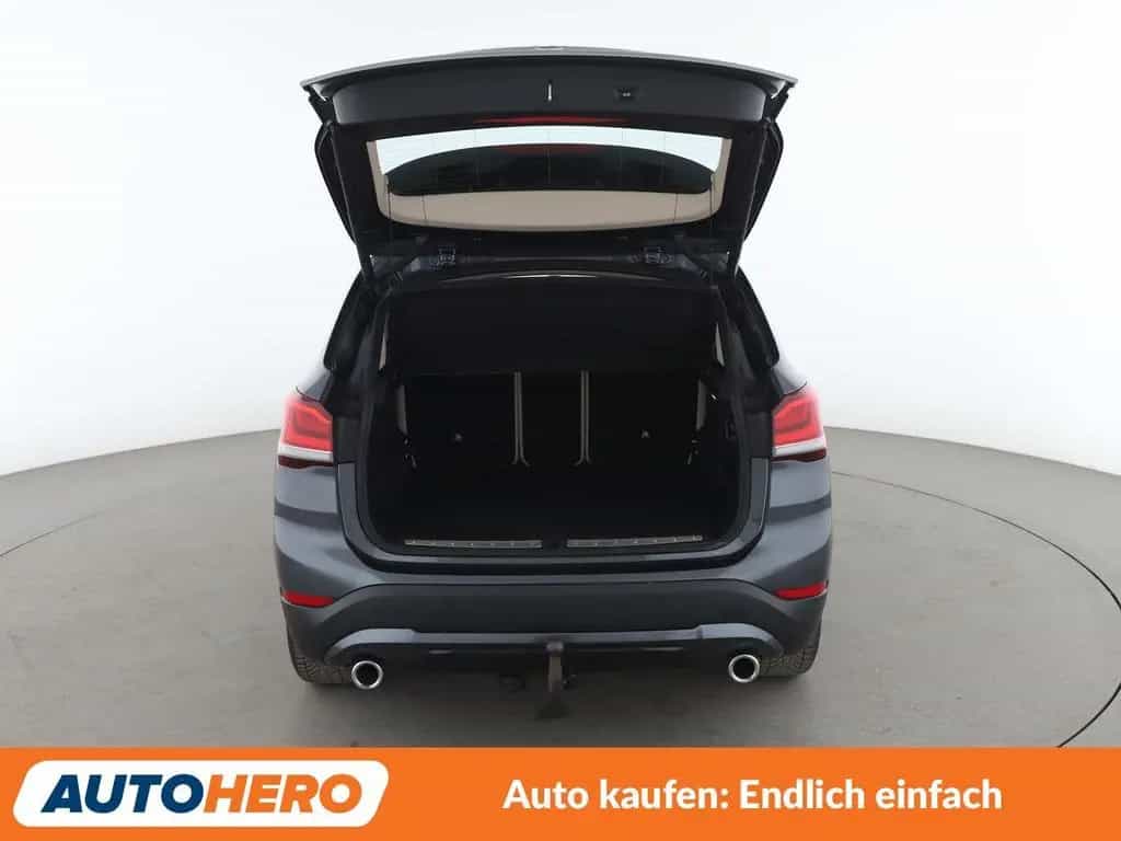 BMW X1 sDrive 18d Sport Line*NAVI*LED*TEMPO*KLIMA* 12/2020-photo-16