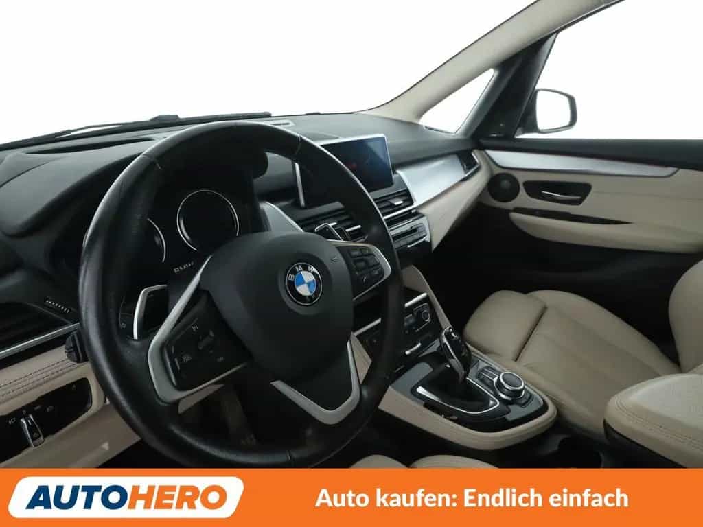BMW 220 Gran Tourer 220d Gran Tourer xDrive Sport Line Aut.*NAVI*LED 10/2020-photo-10