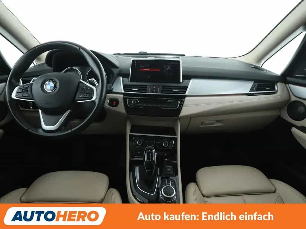 BMW 220 Gran Tourer 220d Gran Tourer xDrive Sport Line Aut.*NAVI*LED 10/2020-photo-11
