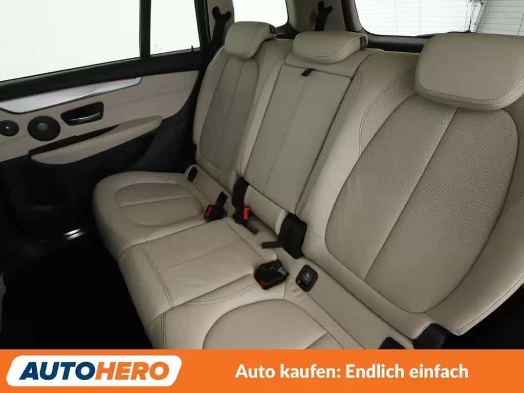 BMW 220 Gran Tourer 220d Gran Tourer xDrive Sport Line Aut.*NAVI*LED 10/2020-photo-13