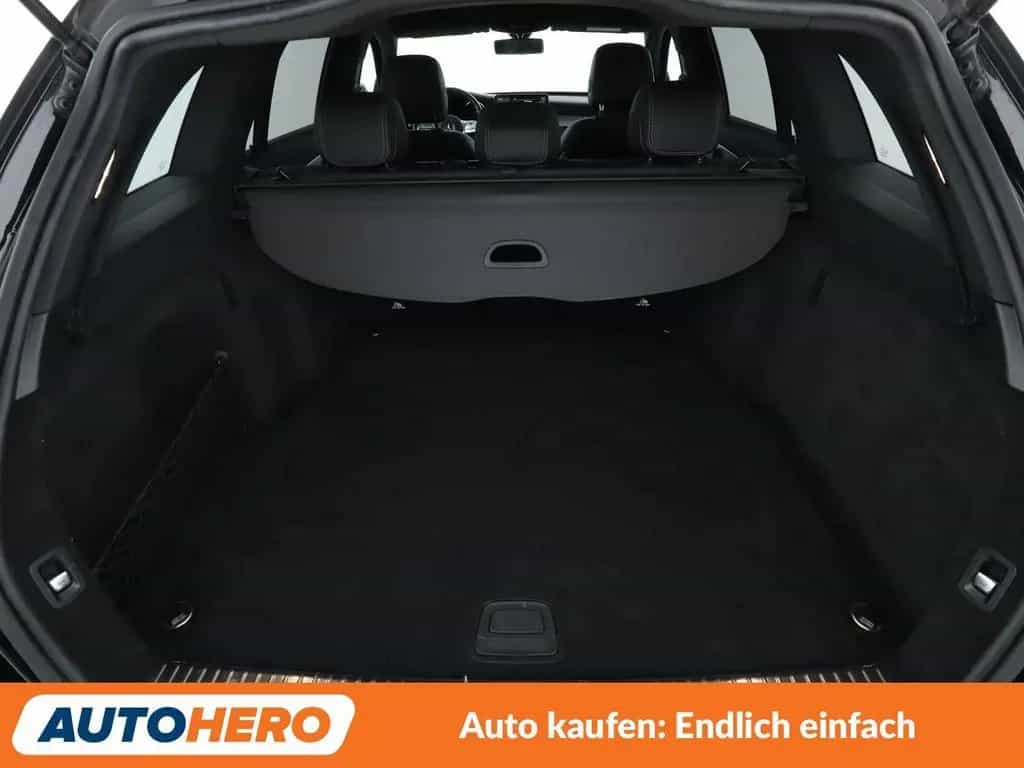 Mercedes-Benz C 180 CGI T AMG Line Aut. *NAVI*LED*TEMPO*PDC* 11/2018-photo-17