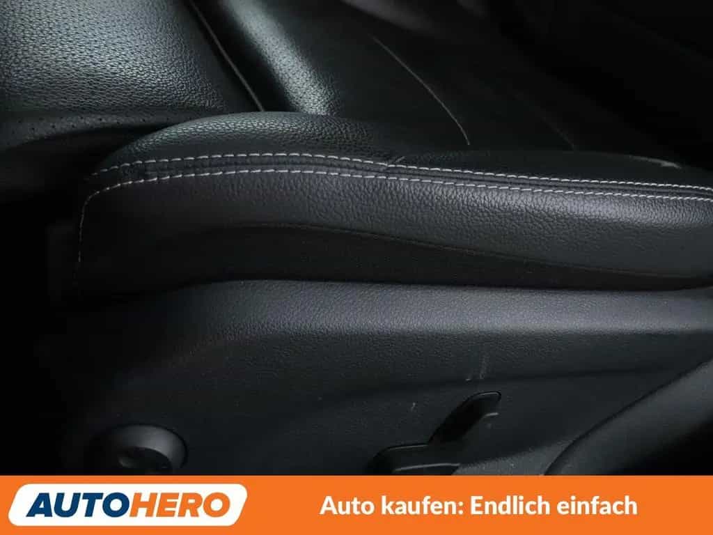 Mercedes-Benz C 180 CGI T AMG Line Aut. *NAVI*LED*TEMPO*PDC* 11/2018-photo-28