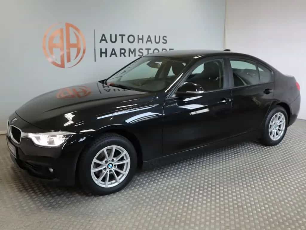 BMW 318 Advantage LED SH 09/2017-photo-1