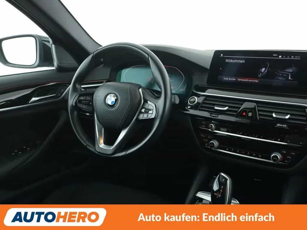 BMW 520 d Mild-Hybrid Aut.*NAVI*LED*PDC*TEMPO*SHZ*ALU 12/2019-photo-12