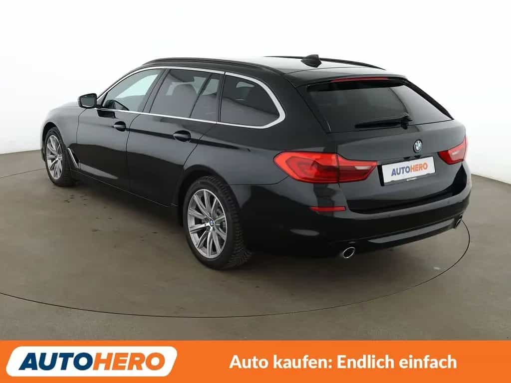 BMW 520 d Mild-Hybrid Aut.*NAVI*LED*PDC*TEMPO*SHZ*ALU 12/2019-photo-3