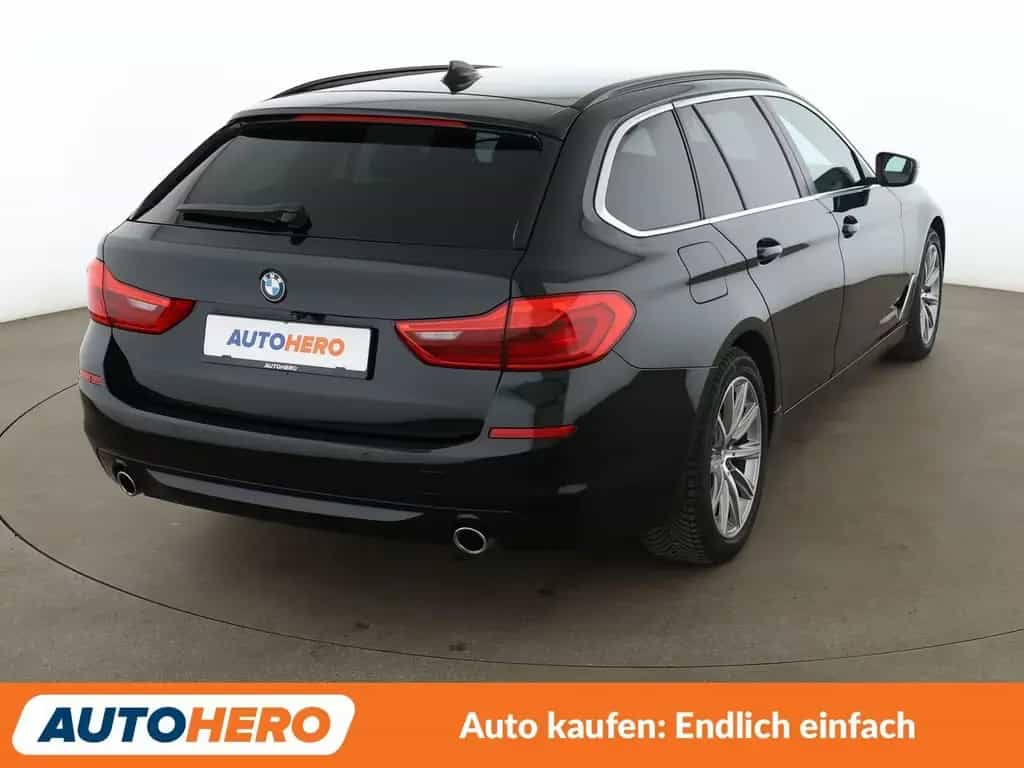 BMW 520 d Mild-Hybrid Aut.*NAVI*LED*PDC*TEMPO*SHZ*ALU 12/2019-photo-5