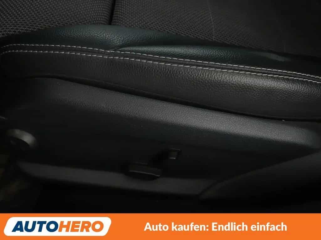 Mercedes-Benz C 200 T 4Matic Avantgarde  Aut.*NAV*TEMPO*AHK* 11/2018-photo-32