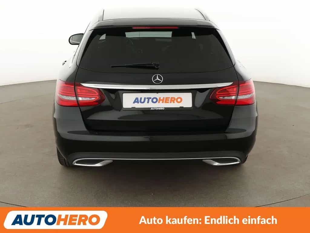 Mercedes-Benz C 200 T 4Matic Avantgarde  Aut.*NAV*TEMPO*AHK* 11/2018-photo-4