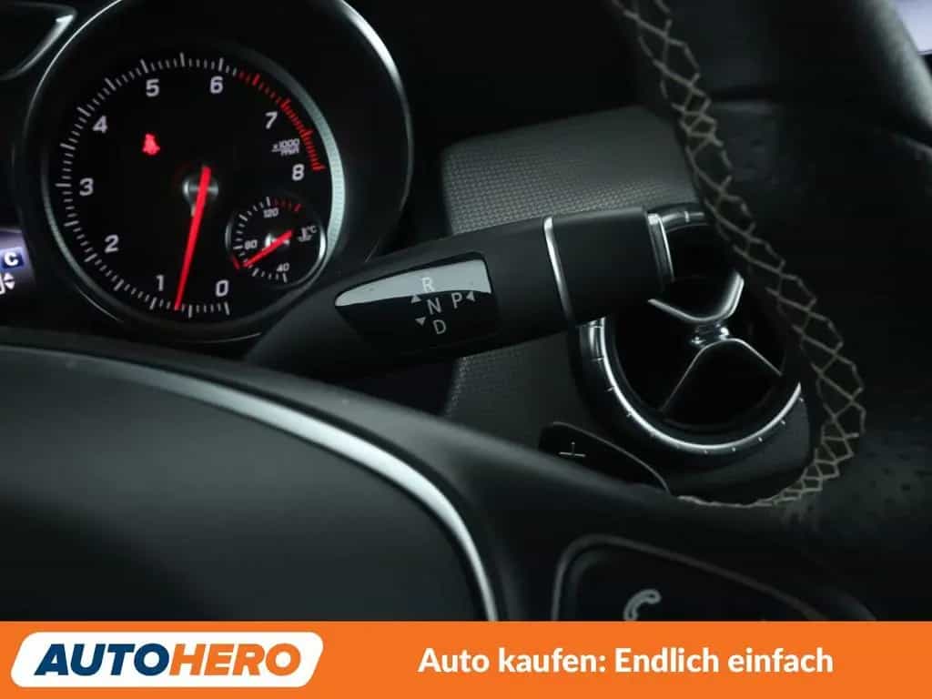 Mercedes-Benz CLA 200 CLA 200 Urban Aut.*NAVI*CAM*TEMPO*SHZ* 04/2018-photo-28