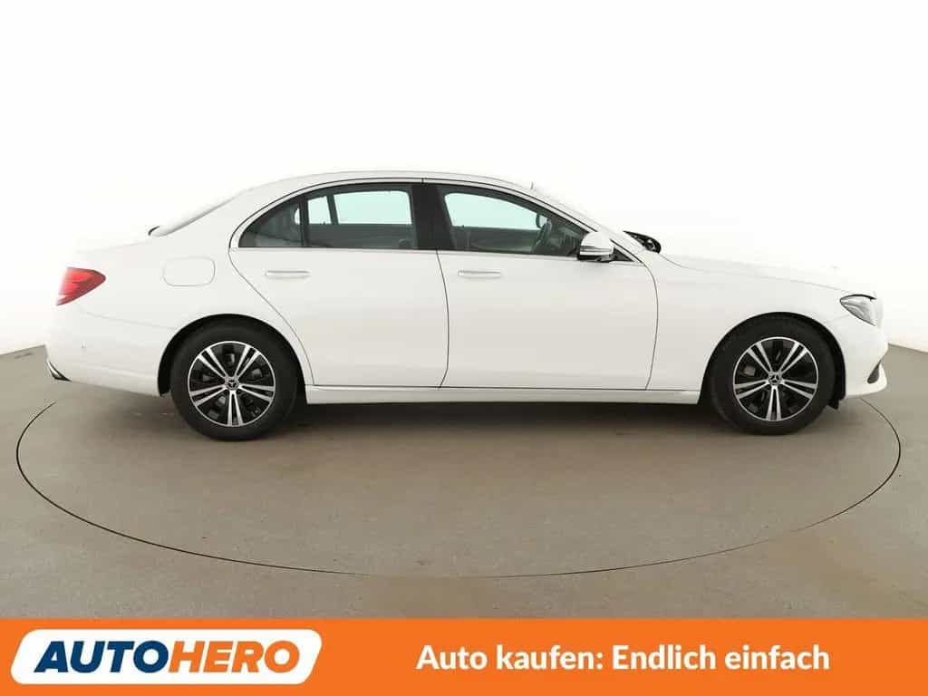 Mercedes-Benz E 300 Mild-Hybrid Avantgarde Aut. *HUD*LED*360°* 01/2021-photo-6