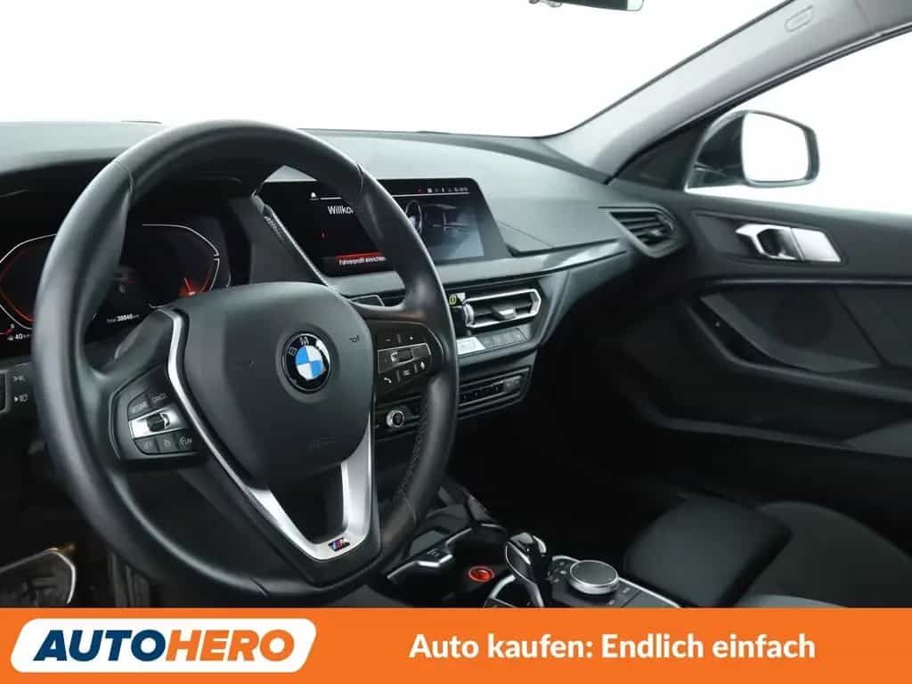 BMW 118 1er 118i Sport Line Aut.*HEADUP*LED*TEMPO*PDC*SH 05/2021-photo-10