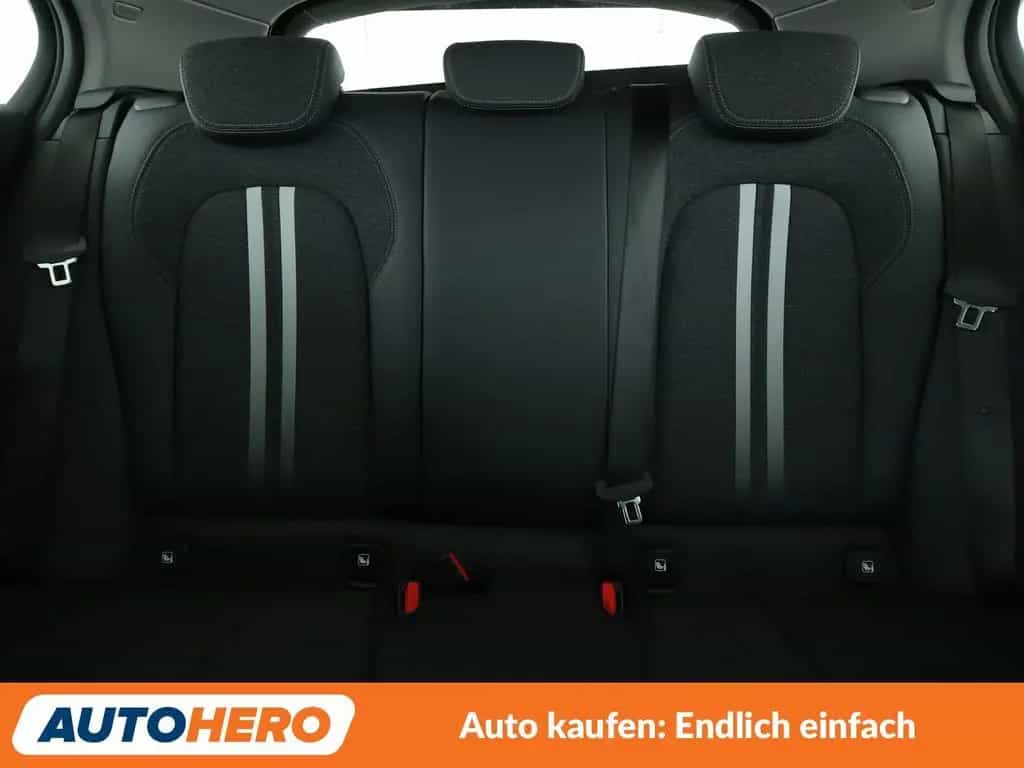 BMW 118 1er 118i Sport Line Aut.*HEADUP*LED*TEMPO*PDC*SH 05/2021-photo-15