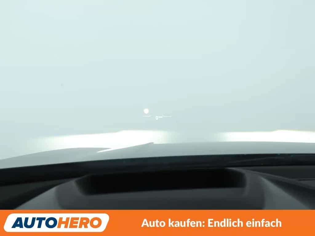 BMW 118 1er 118i Sport Line Aut.*HEADUP*LED*TEMPO*PDC*SH 05/2021-photo-20