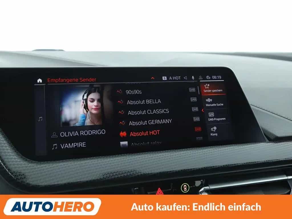 BMW 118 1er 118i Sport Line Aut.*HEADUP*LED*TEMPO*PDC*SH 05/2021-photo-21
