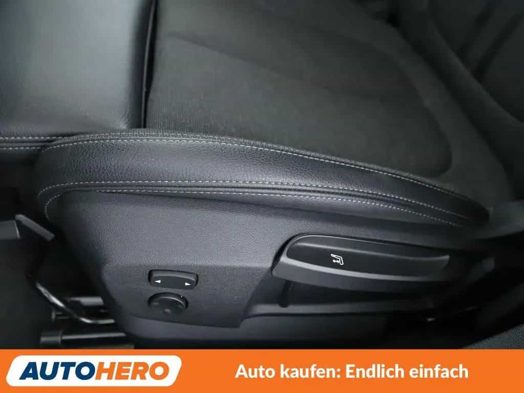 BMW 118 1er 118i Sport Line Aut.*HEADUP*LED*TEMPO*PDC*SH 05/2021-photo-26