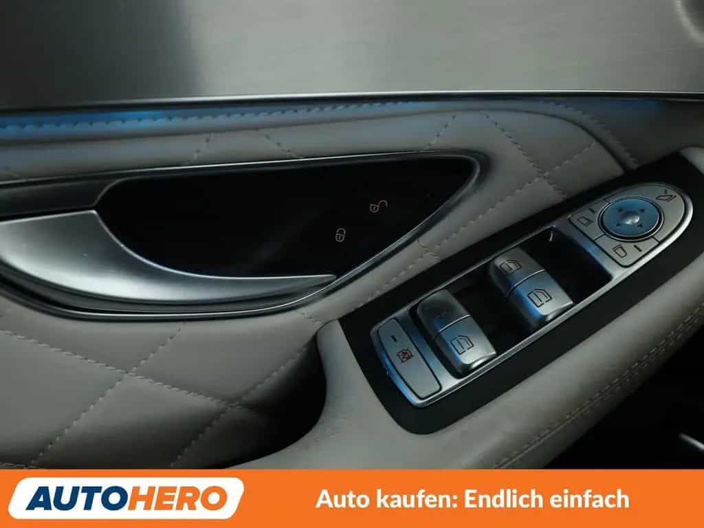 Mercedes-Benz GLC 250 4Matic AMG Line Aut. *DESIGNO*LED*ACC* 04/2016-photo-25