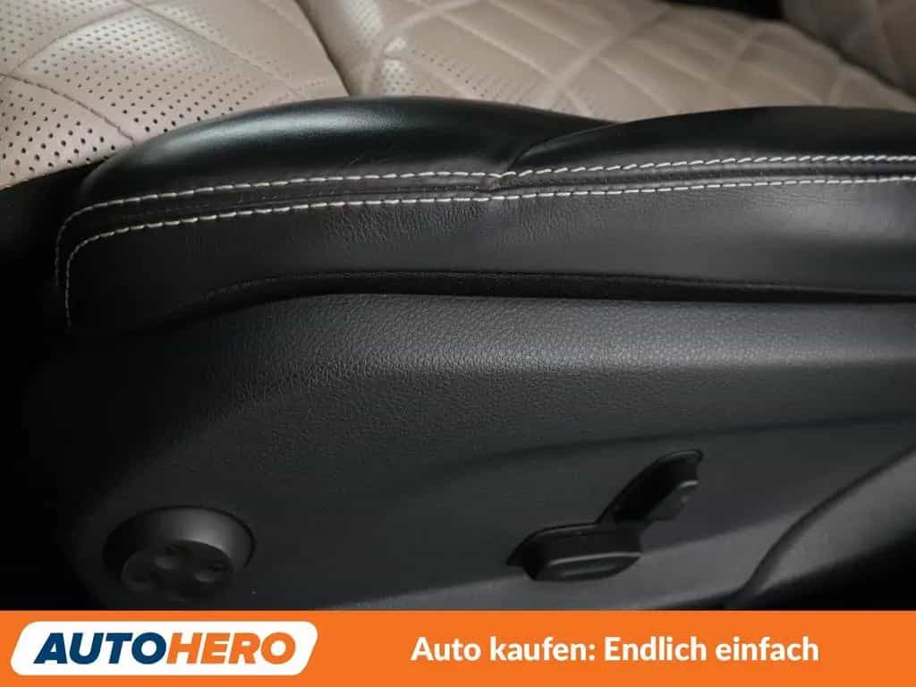 Mercedes-Benz GLC 250 4Matic AMG Line Aut. *DESIGNO*LED*ACC* 04/2016-photo-28