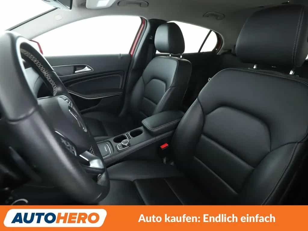 Mercedes-Benz GLA 200 GLA-Klasse GLA 200 Urban Aut.*NAV*LED*TEMPO*CAM* 03/2017-photo-9