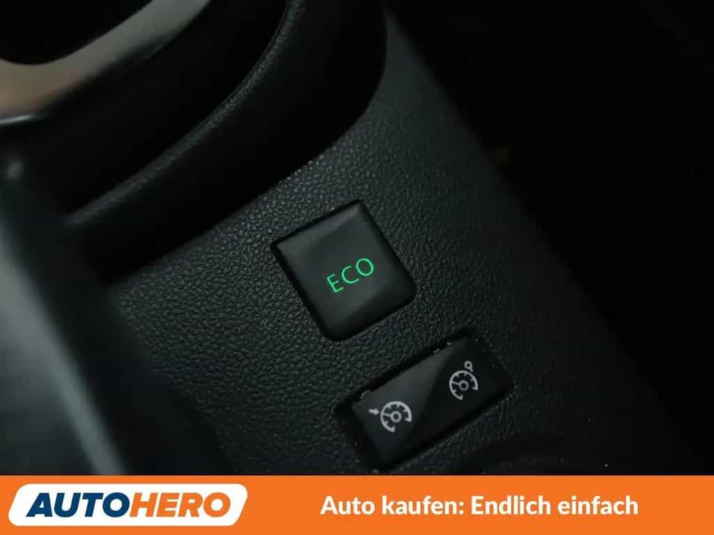 Renault Captur 1.2 TCe Energy Intens Aut. *NAVI*LED*TEMP 07/2017-photo-27