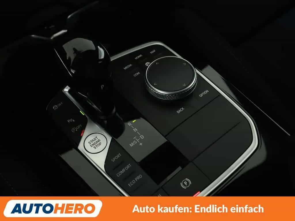 BMW 120 d xDrive M Sport Aut.*NAVI*LED*PDC*TEMPO*SHZ* 03/2021-photo-24