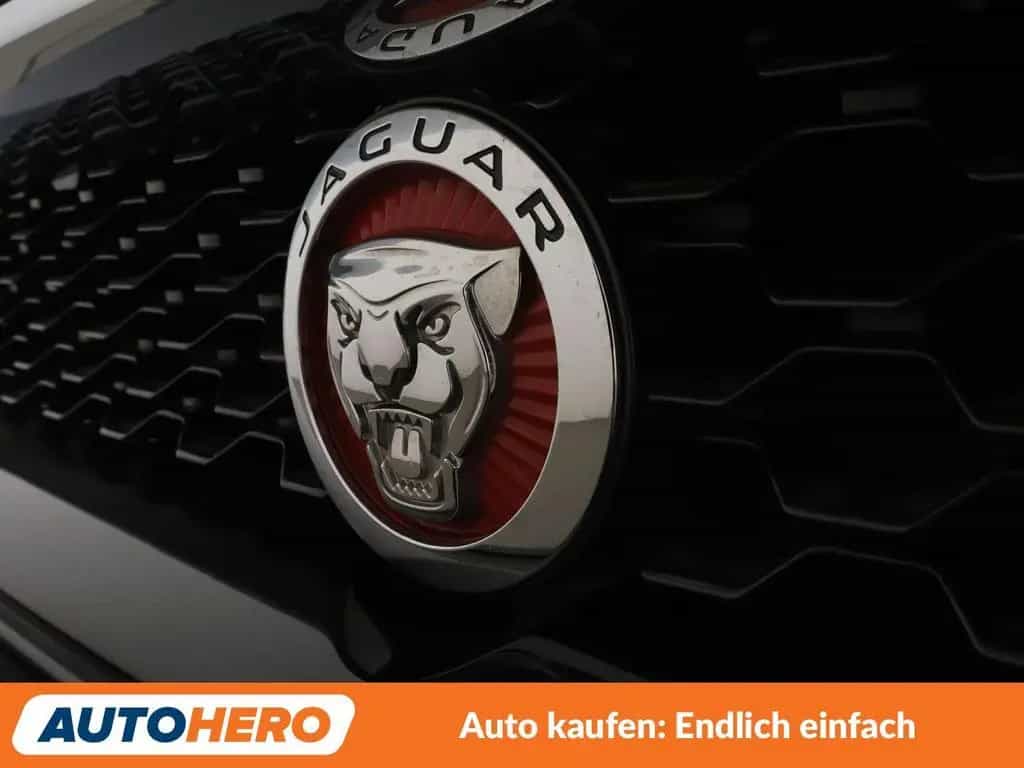 Jaguar F-Type 3.0 V6 S AWD Aut.*NAVI*BI-XENON*TEMPO*PDC 03/2017-photo-32