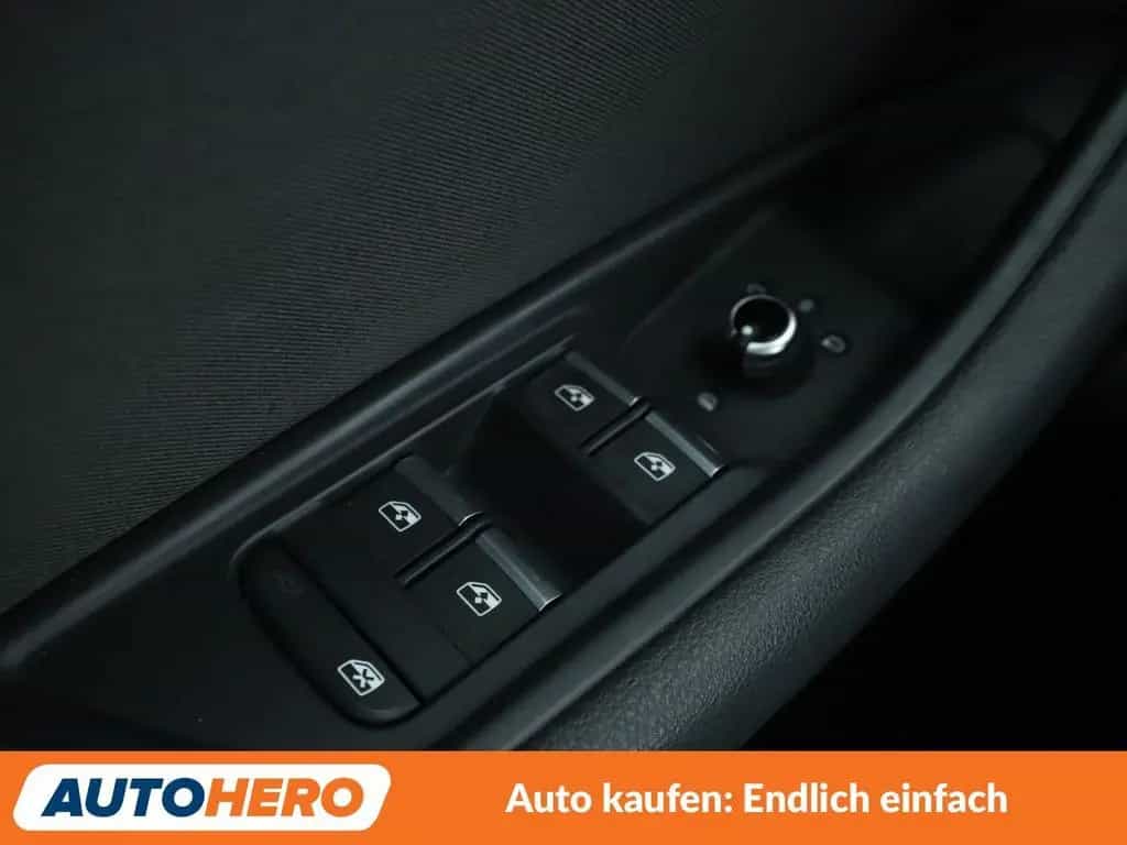 Audi A4 2.0 TDI Aut.*XENON*TEMPO*PDC* 09/2019-photo-23