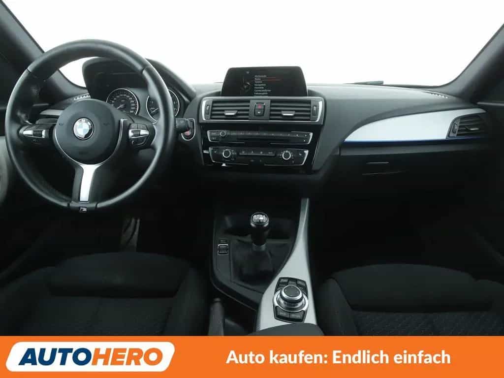 BMW 118 i M Sport *NAVI*LED*TEMPO*PDC*SHZ* 12/2016-photo-11