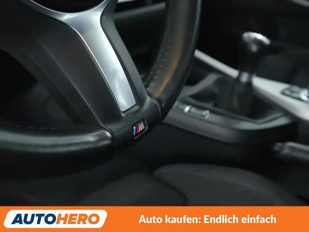 BMW 118 i M Sport *NAVI*LED*TEMPO*PDC*SHZ* 12/2016-photo-30