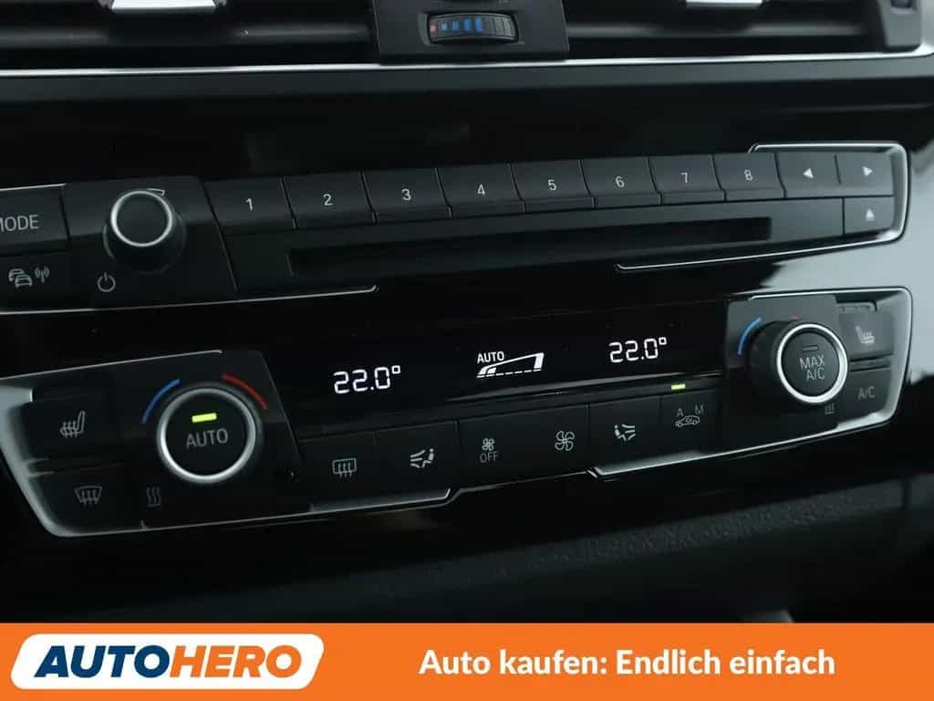 BMW 220 220i M Sport Aut.*NAVI*TEMPO*PDC* 12/2016-photo-22