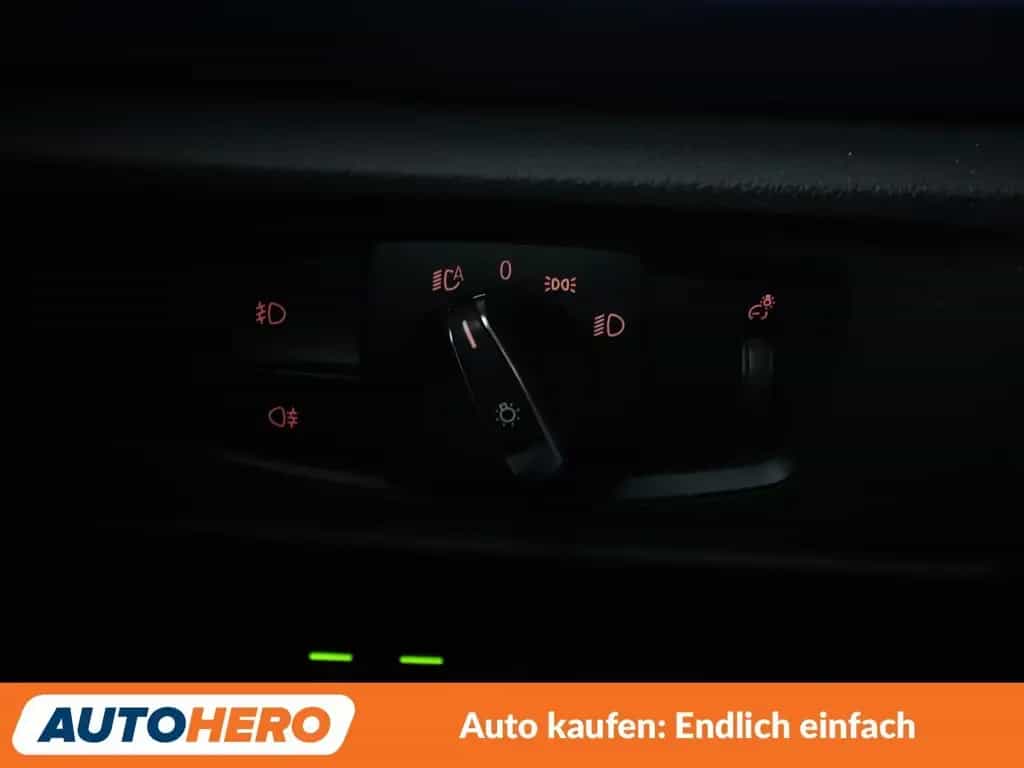 BMW 220 220i M Sport Aut.*NAVI*TEMPO*PDC* 12/2016-photo-25