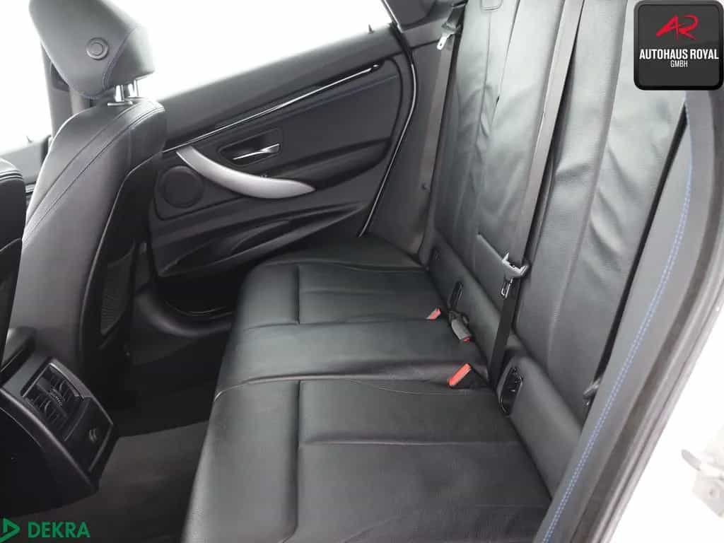BMW 330 Gran Turismo i M SPORT NAVIPROF,HUD,KEYLESS 01/2019-photo-10