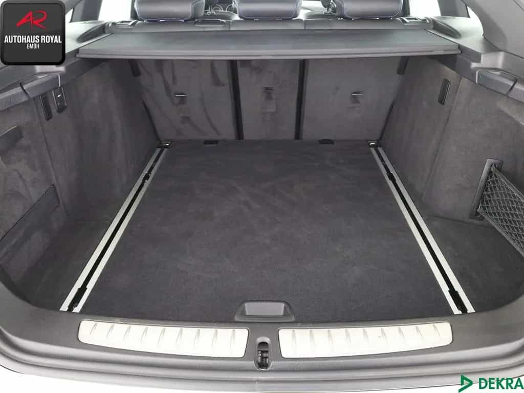 BMW 330 Gran Turismo i M SPORT NAVIPROF,HUD,KEYLESS 01/2019-photo-11