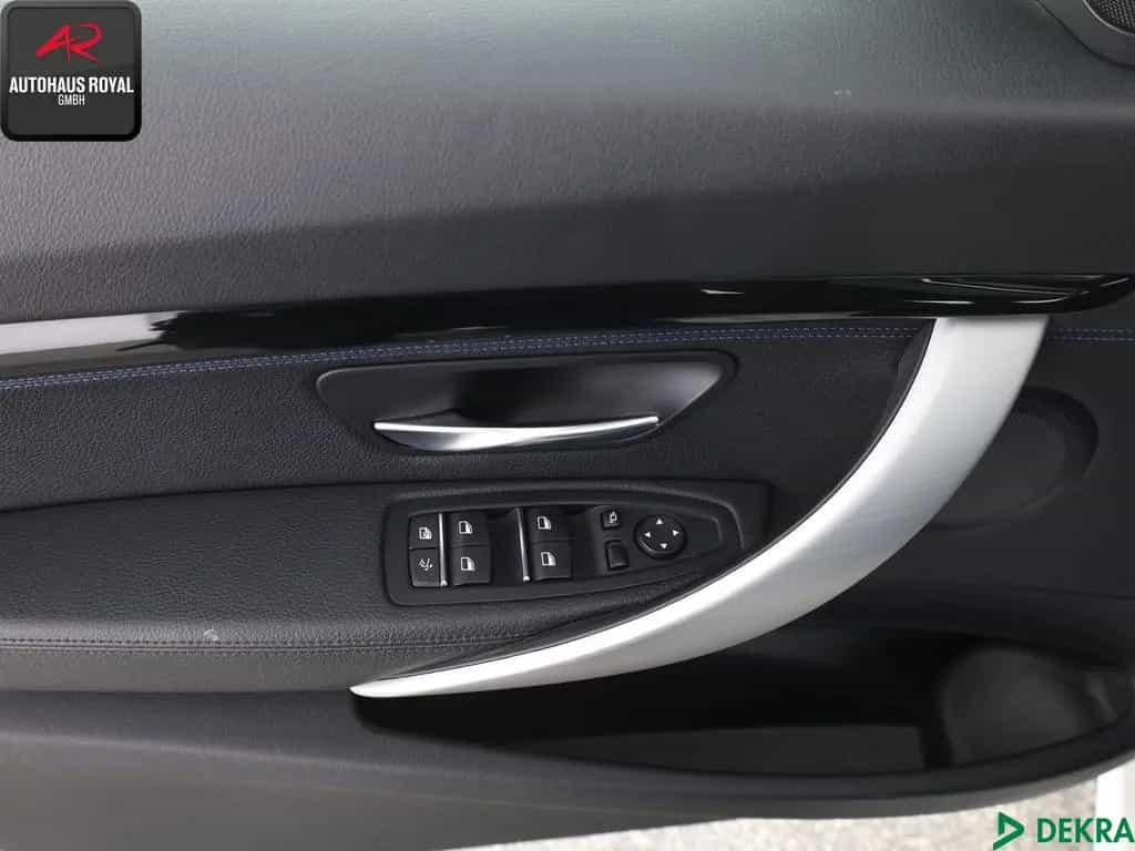 BMW 330 Gran Turismo i M SPORT NAVIPROF,HUD,KEYLESS 01/2019-photo-12