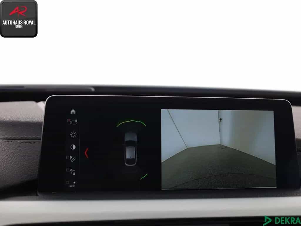 BMW 330 Gran Turismo i M SPORT NAVIPROF,HUD,KEYLESS 01/2019-photo-17