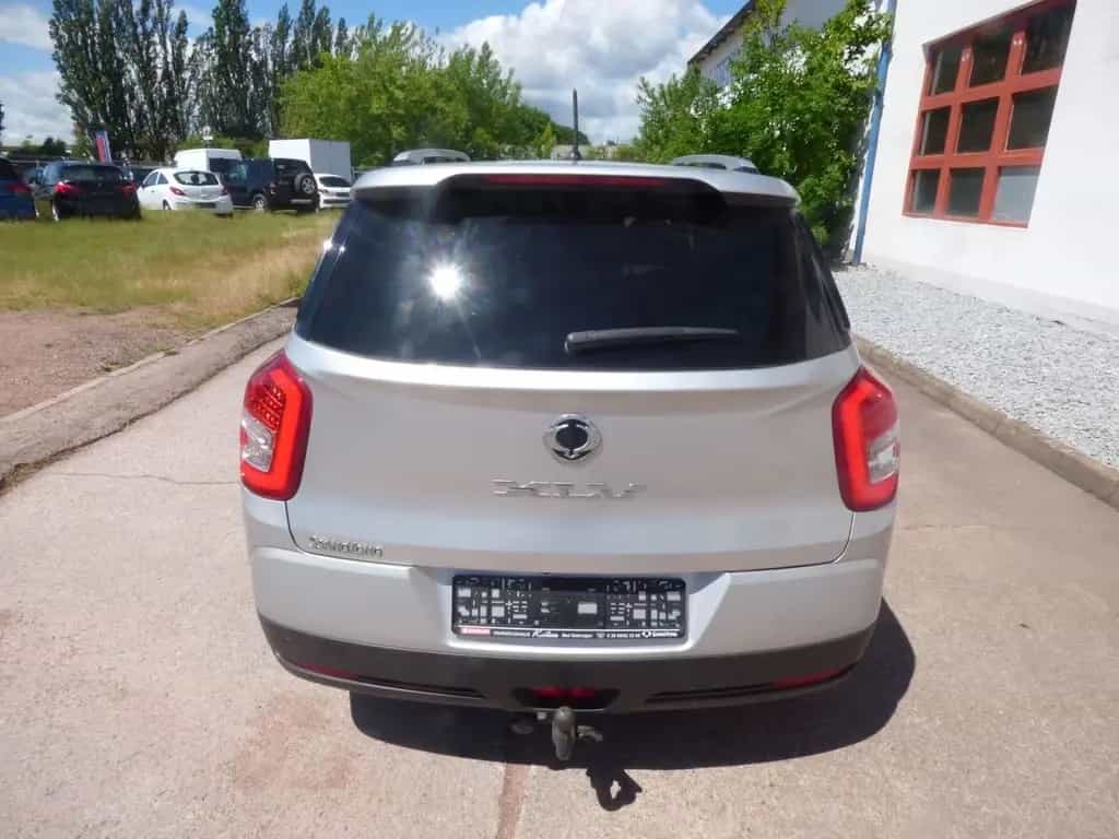 Ssangyong XLV 1,6 , Allrad , AHK, Automatik, 1 Hand 10/2016-photo-7