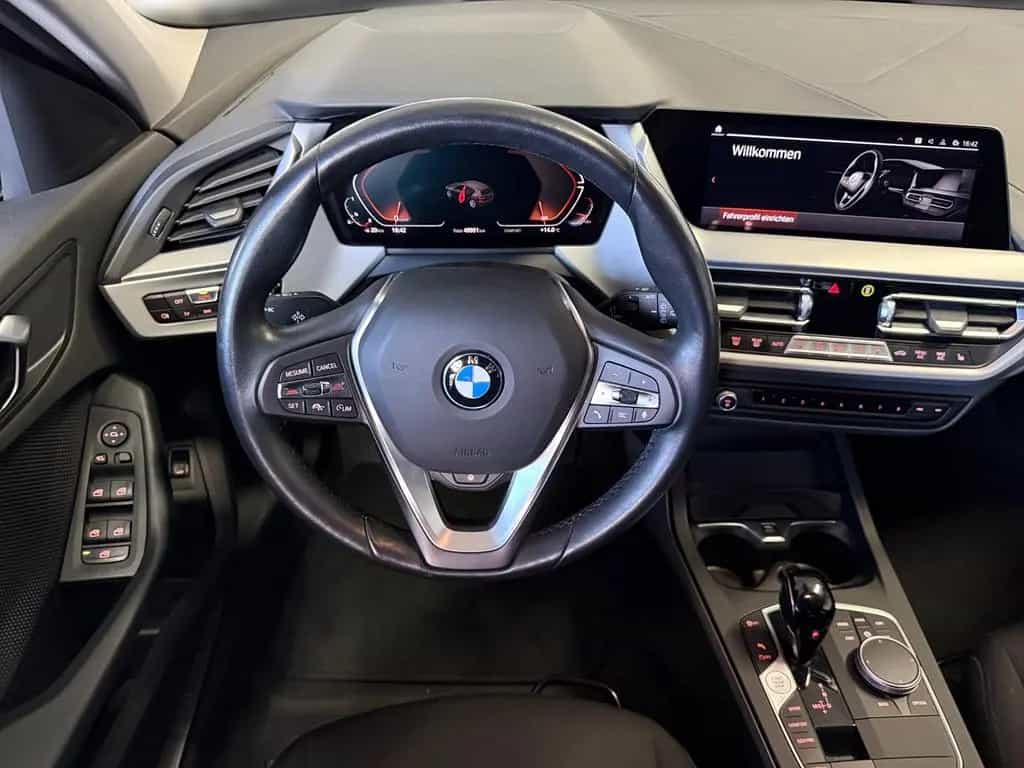BMW 118 iLim.*LED*Navi*kamera*ACC*DriveAssist*PDC*DAB 11/2022-photo-12