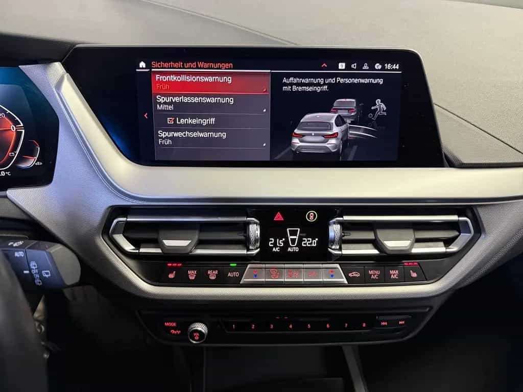 BMW 118 iLim.*LED*Navi*kamera*ACC*DriveAssist*PDC*DAB 11/2022-photo-22